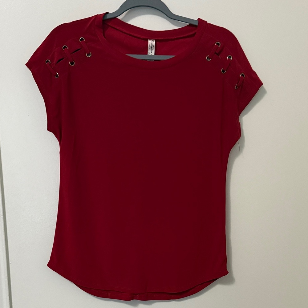 Pair of PerSeption Concept Short Sleeve Tees